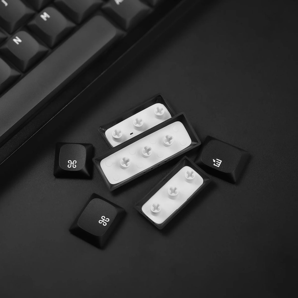 Chosfox CFX LMX Cross Core Low-Profile Keycaps