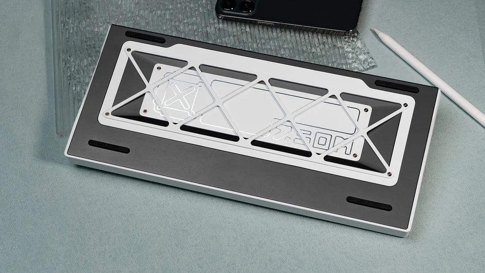 [GB] Zoom75 TIGA E-White