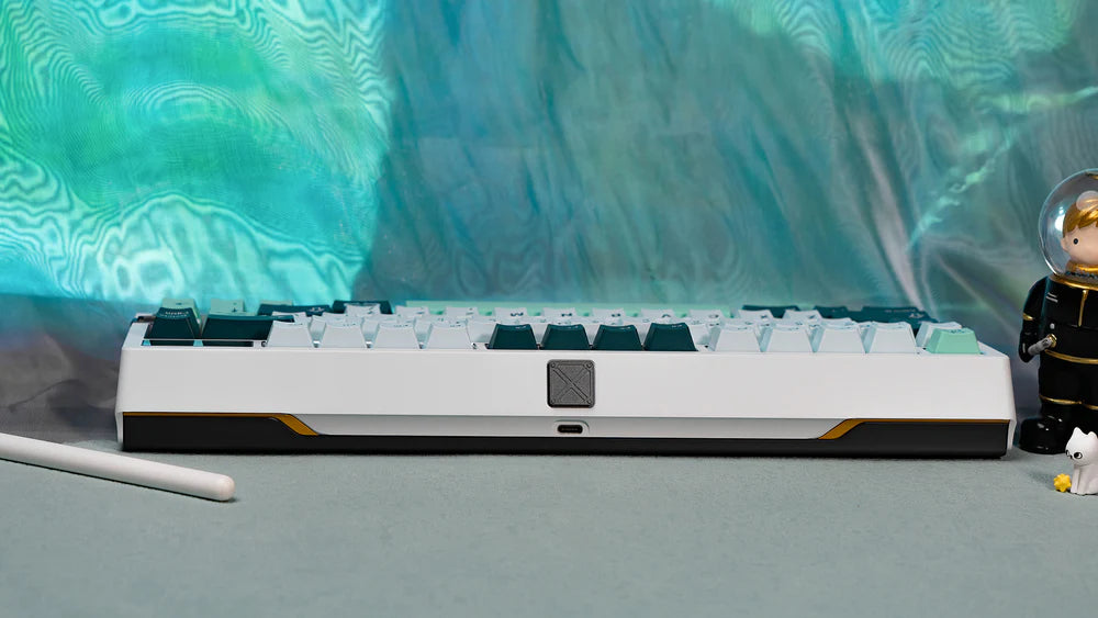 Zoom75　ホワイト（E-White） Tri‑Mode Zoom75 TIGA E-White