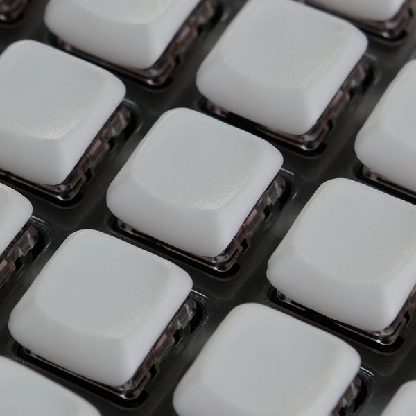 さんかく　microBall 17mm狭ピッチ 17mm狭ピッチ無線 KeyballBLE 完成品 カスタム可能 さんかく microBall