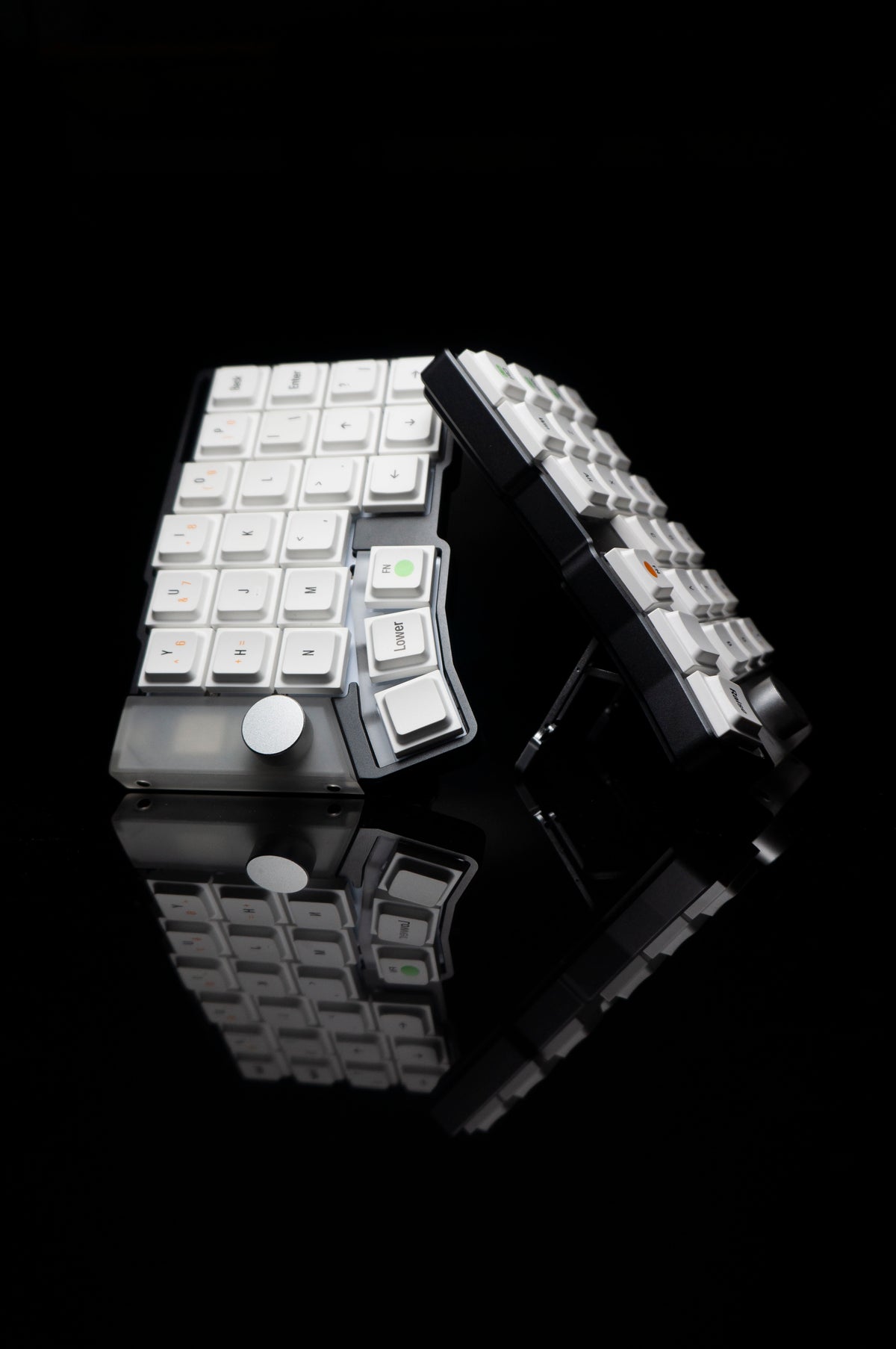 分割キーボードを体験したくて、Corne V4 Keyboardを組み立てて