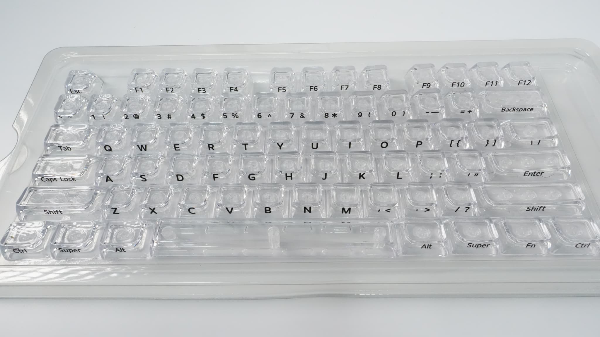 XVX Arctic Transparent