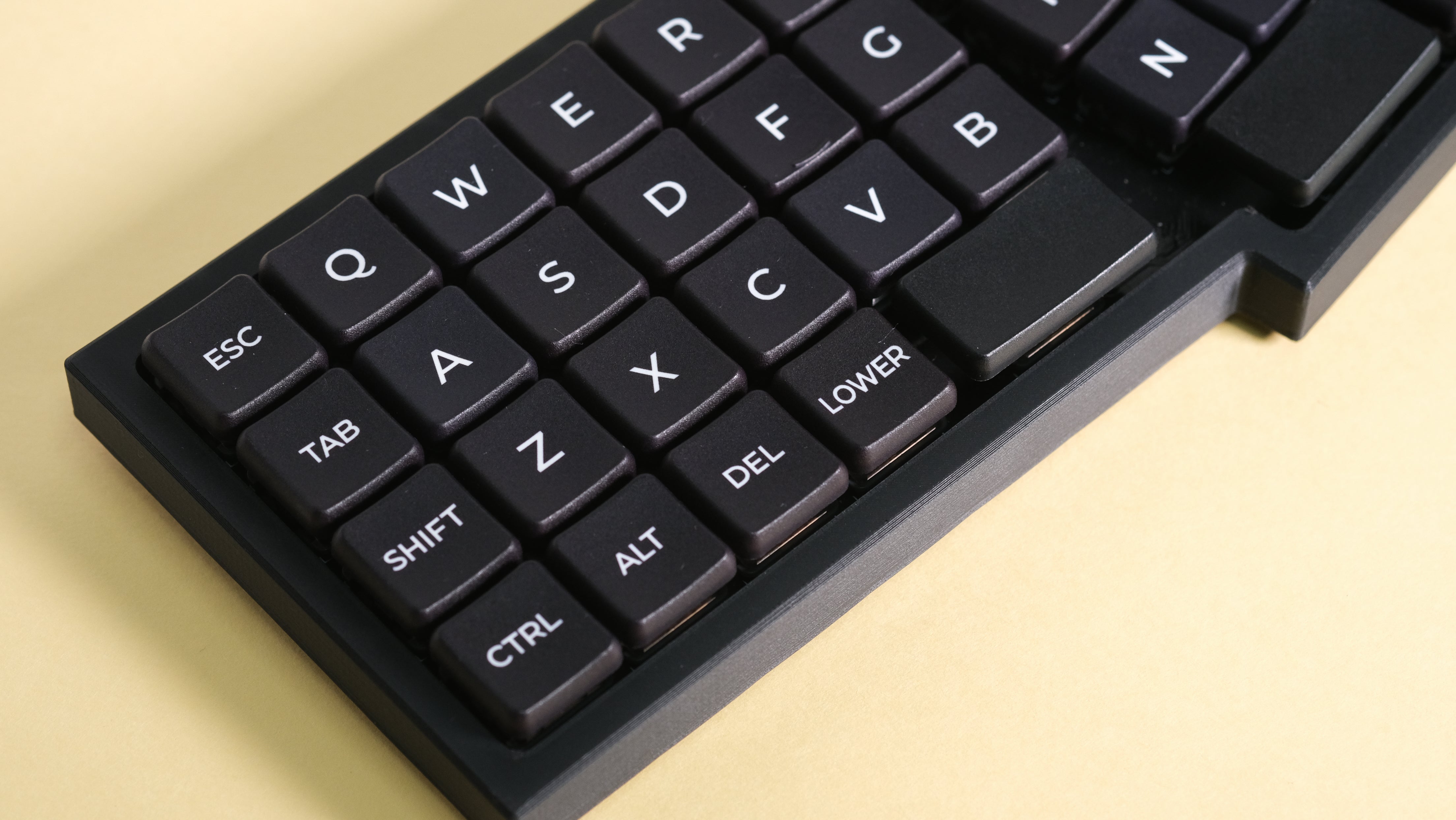 On Any Banana Day 自作キーボード 完成品 アルミケース On Any Banana Day