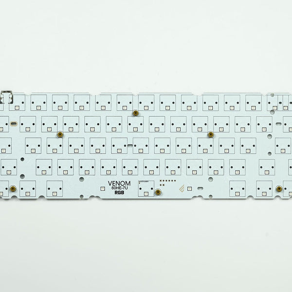 Botanical 自作キーボード　真鍮プレート この自作キーボードめっちゃいい感じになってきた｜ぱまじゃです。