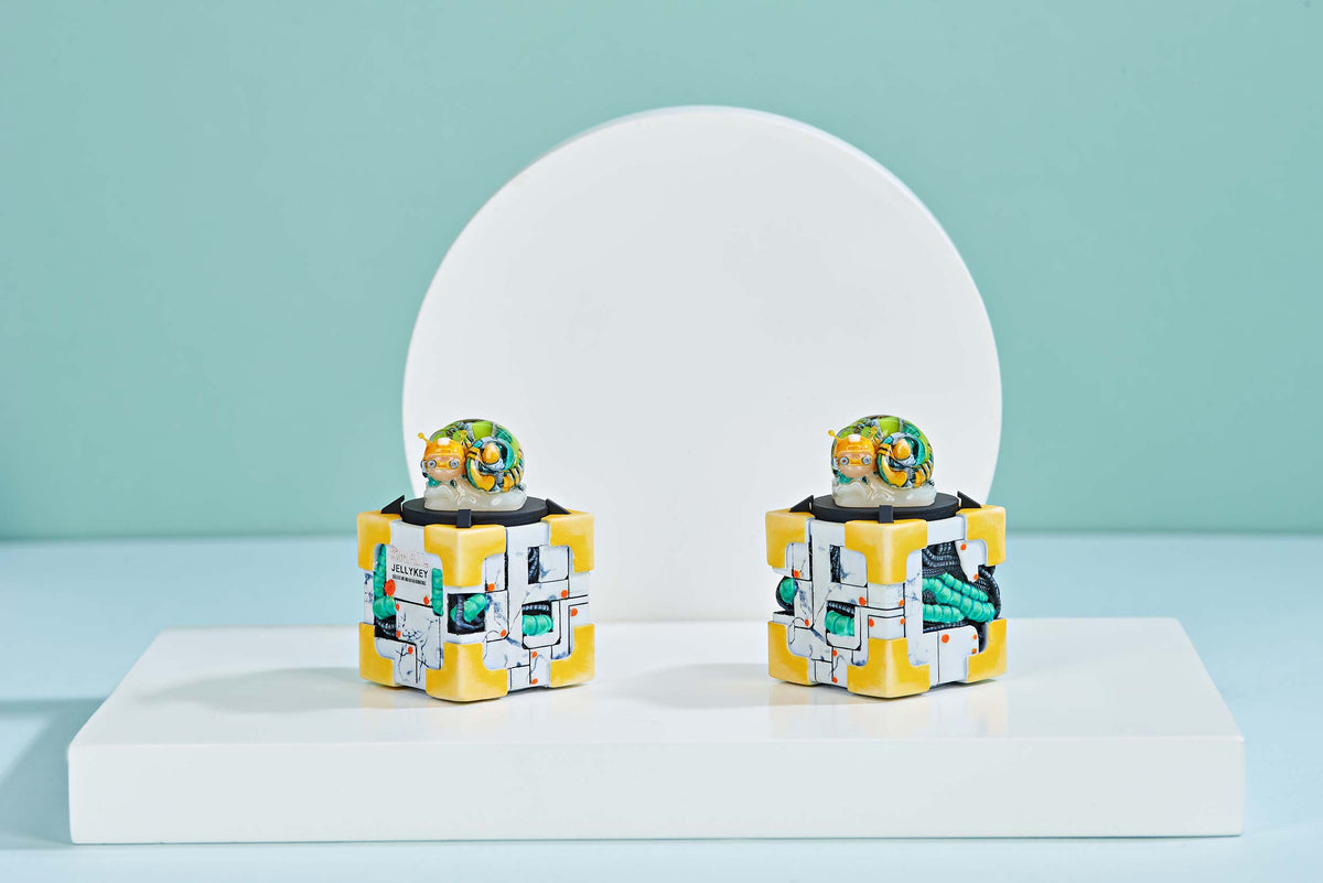 GB] Cyborg snail artisan keycaps