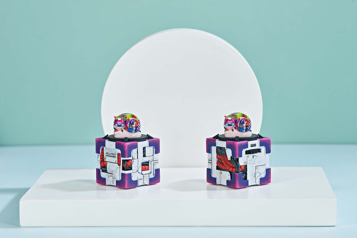 [GB] Cyborg snail artisan keycaps
